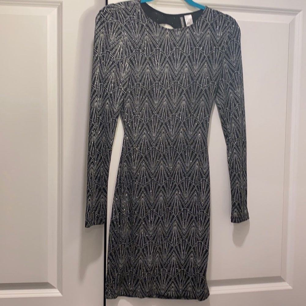 Sequenced backless dress